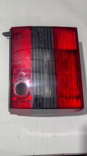 Lanterna traseira passat alemão