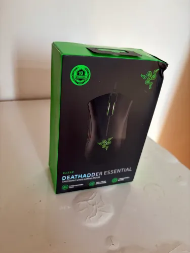 Mouse gamer Razer Deathadder essential