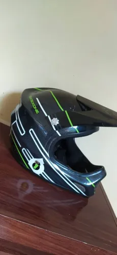 Capacete carbono DH bike moto 