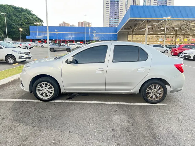Renault Logan Zen Flex 1.6 16V 4P Mec. 2020