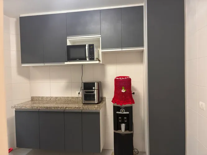 Cozinha planejada com granito