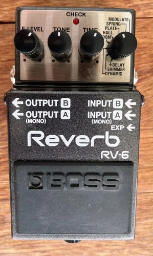 Boss Reverb RV-6 Pedal