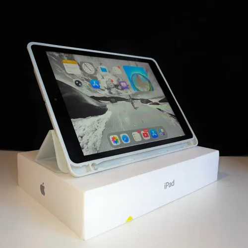 Apple iPad 8 32gb iOS 26.5!