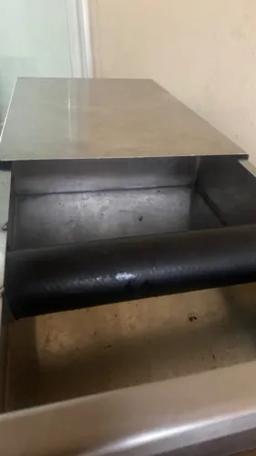 Gaveta de inox descartar borra de café Batista novíssima 