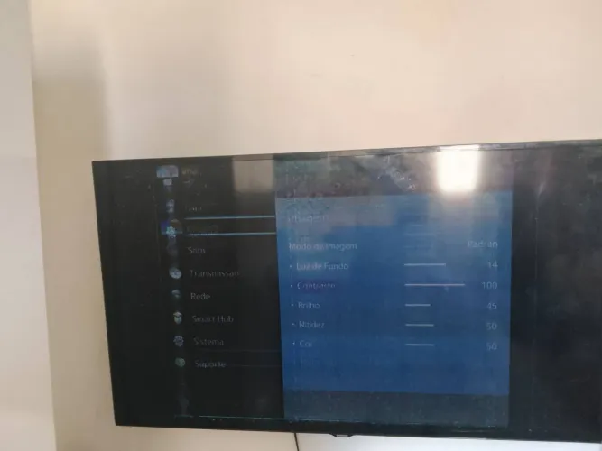 Tv Samsung 50 tela tremendo