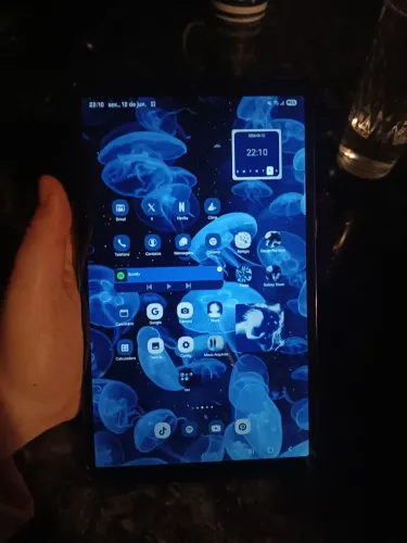 Tablet A9