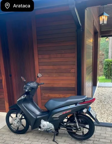 Raridade Biz ex 2015 com 9.000 km.