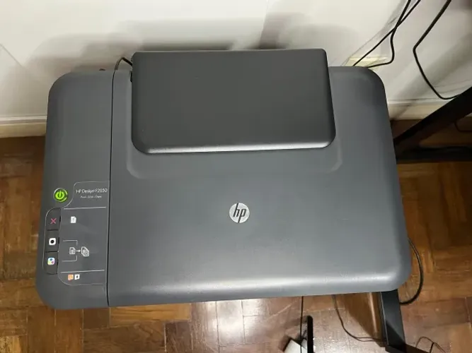 Impressora Multifuncional HP Deskjet 2050 - Excelente Estado