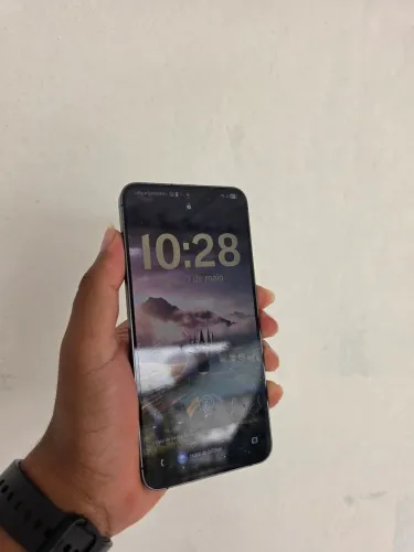 Galaxy S24+ 256GB + Capas