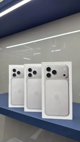 Iphone 17 pro Max 256 Silver Lacrado
