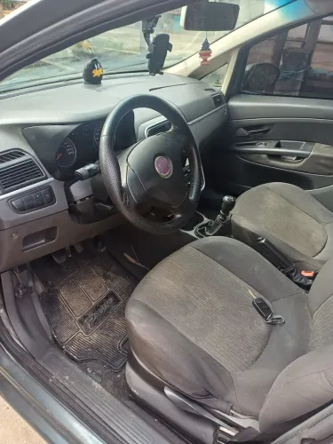 Fiat Punto Essence 1.6 Flex 16V 5P 2011