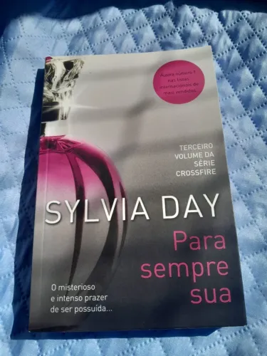 Para Sempre Sua - Volume 3 - Sylvia Day - Capa comum