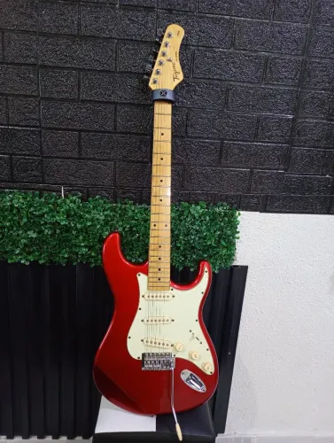 Guitarra Tagima 530