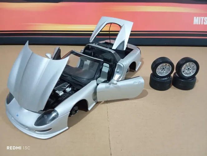 Oportunidade: TOP Miniatura Callaway C12 - AutoArt - escala 1/18