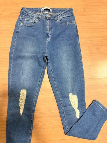 Calça jeans skinny tamanho 38