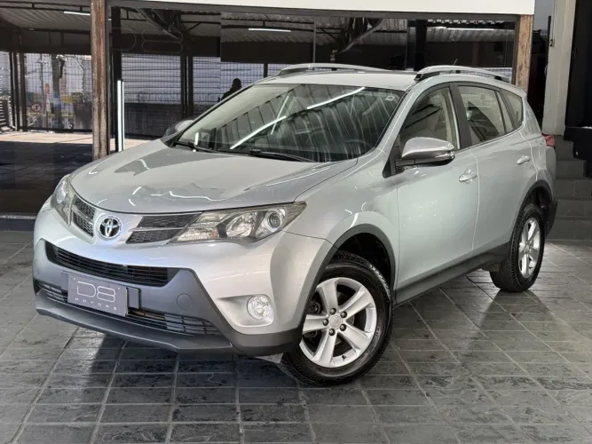 Toyota RAV4 2.0 4X2 16V Aut. 2013