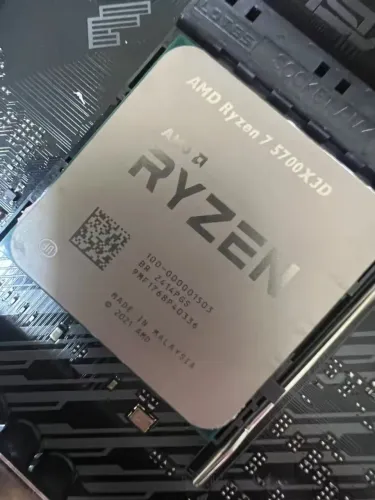Ryzen 5700X3D - Processador AM4