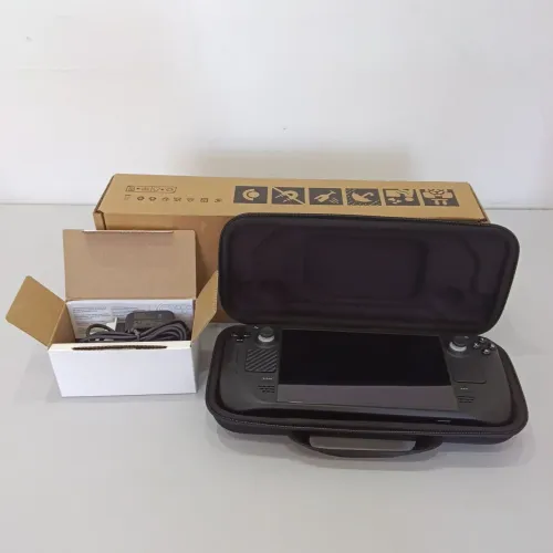 Vendo Console Steam Deck LCD 1Tb Semi novo