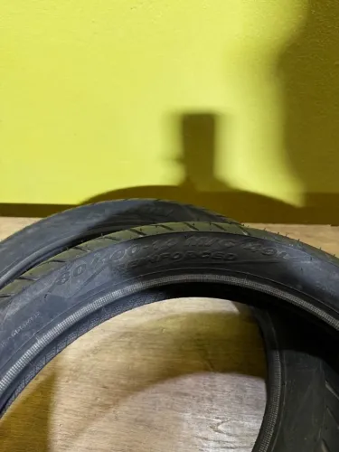 Pneu 80/100-14 Pirelli Novo - R$ 150.00
