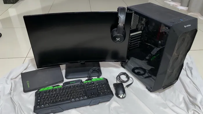 PC Gamer Completo - Monitor Curvado + Kit Gamer