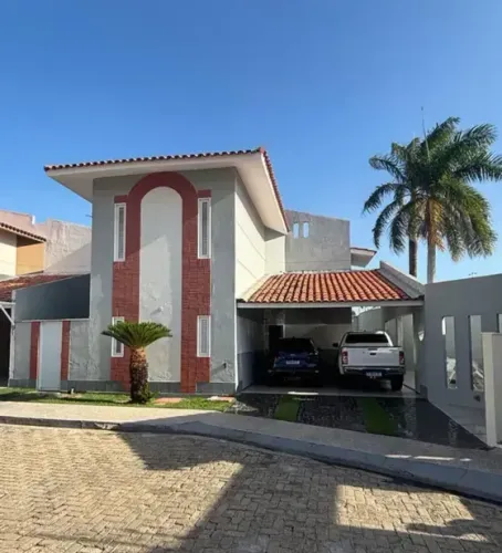 VENDO LINDA CASA EM CONDOMINIO NO CALHAU - São Luís - MA