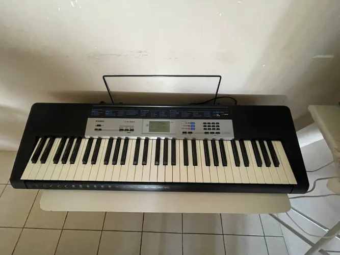 Teclado casio