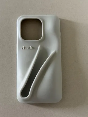 Capinha de Iphone 14 Pro da Rhode