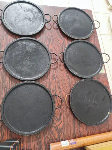 Chapa de ferro fundido com alça para restaurante ou lanchonete