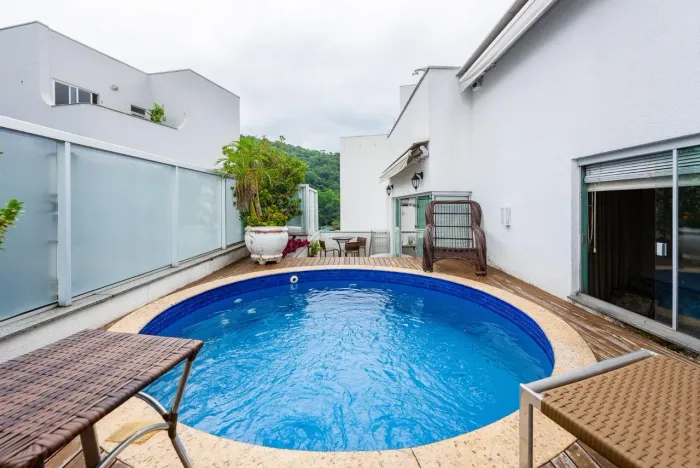 Cobertura com 3 dormitórios à venda, 143 m² por R$ 1.380.000,00 - Victor Konder - Blumenau