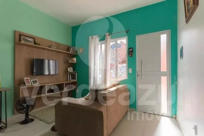 Sobrado em Condominio 2 Dormitórios, e 2 banheiros no Res. Souza Queiroz. Campinas.