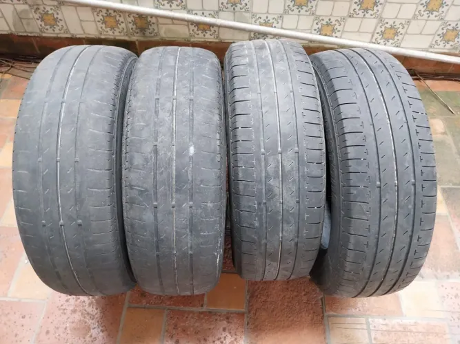 PNEUS 185/65 R15