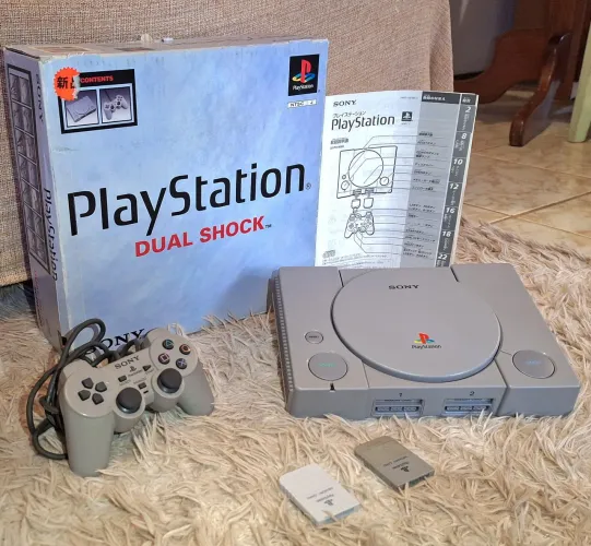 PlayStation 1 SCPH-7000  110V + Caixa + Acessórios Originais Sony
