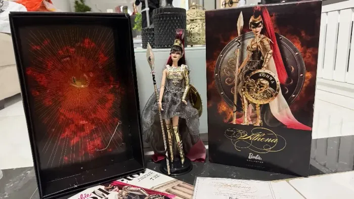 Boneca Barbie Collector Athena Goddess Series