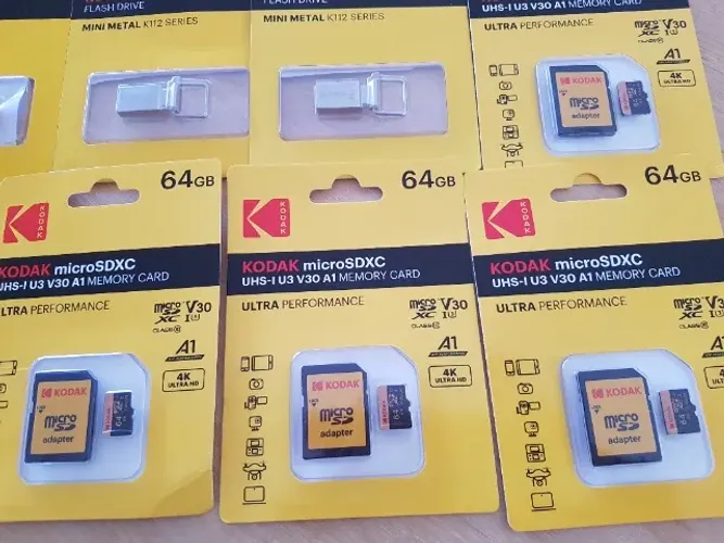 MicroSD 64GB Kodak + Pendrive 64GB Kodak Para Câmeras Smartphone Videogames Tablet e PC