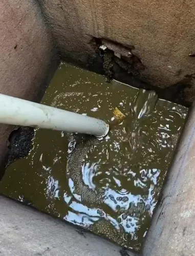 Desentupidora, desentupimento, Desentupidor profissional, encanador, limpa fossa24h
