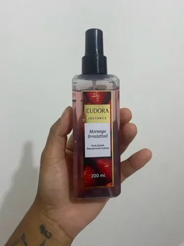 ? *PROMOÇÃO* *BODY SPLASH MORANGO IRRESISTIVEL EUDORA 200 ML* ?