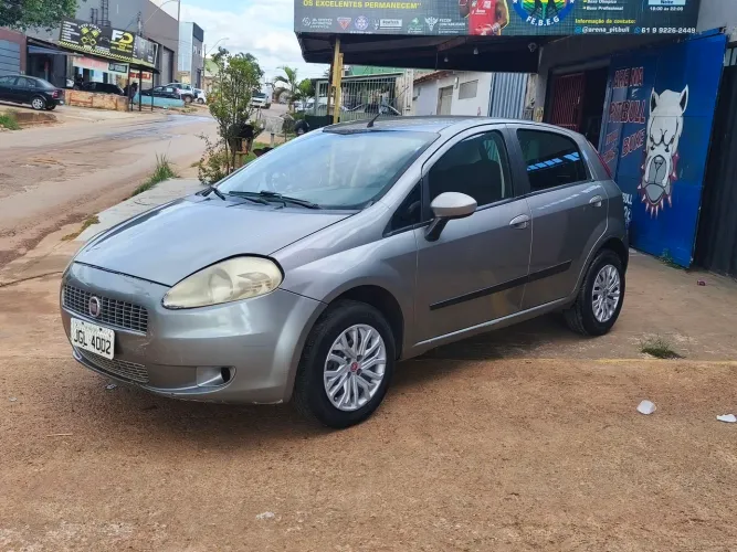 Fiat Punto ELX 1.4 Fire Flex 8V 5P 2008