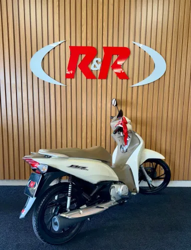 Biz 125 Ex 2024 única dona 7 mil km !!!