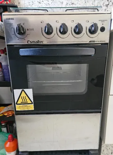 Fogao 220 volts inox 4 bocas, 5 anos de uso