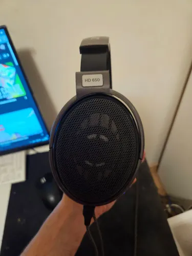 Fone Sennheiser HD650 Perfeito estado + Cabo (Balanceado 4.4mm ou o padrão 3.3mm)
