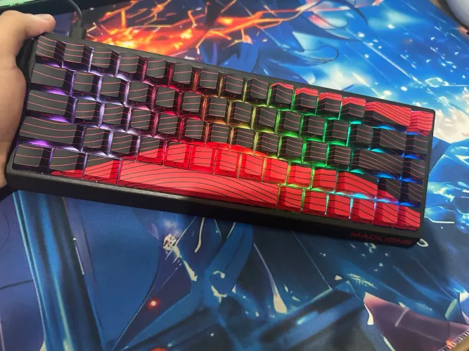 Teclado magnético MAD68R