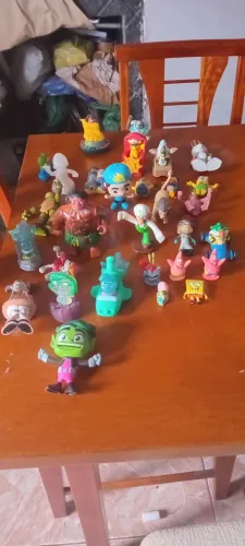 Desapego 31 boneco pra colecionador