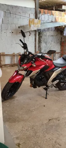 Fazer 250 2021 67 mil rodados sem débitos 