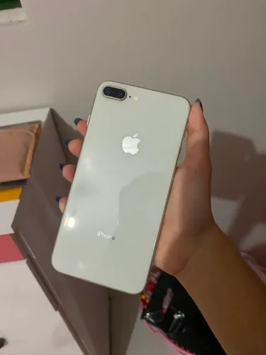 Vendo iPhone 8 Plus 64 plus