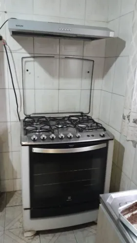 Fogao 5 boca eletrolux e suggar