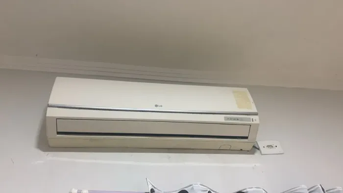 Vendo ar condicionado LG 
