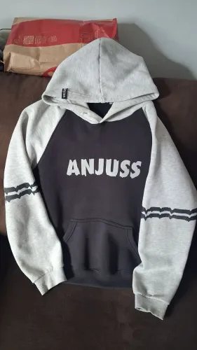 Moleton Anjuss tam 14 R$10,00