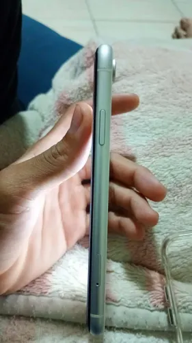 Vendo ou troco iPhone XR 64gb
