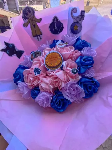 Flores de cetim