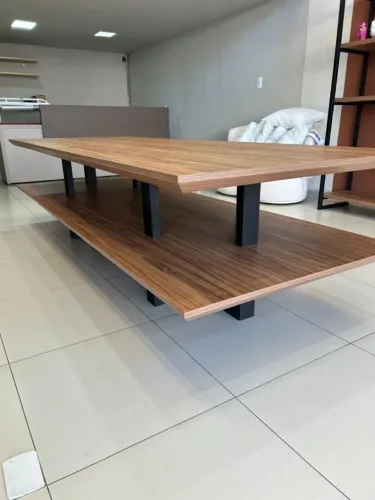 Mesa Expositora de Produtos